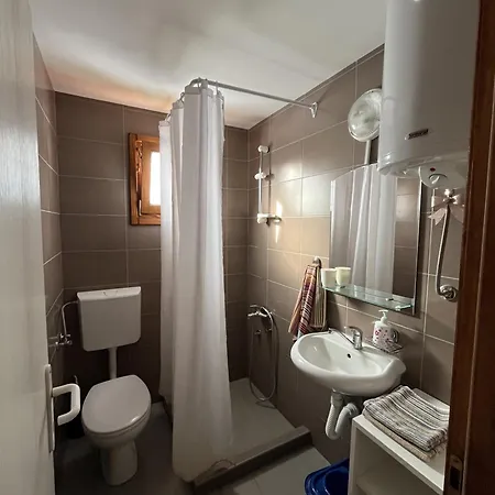 アパート Milekic